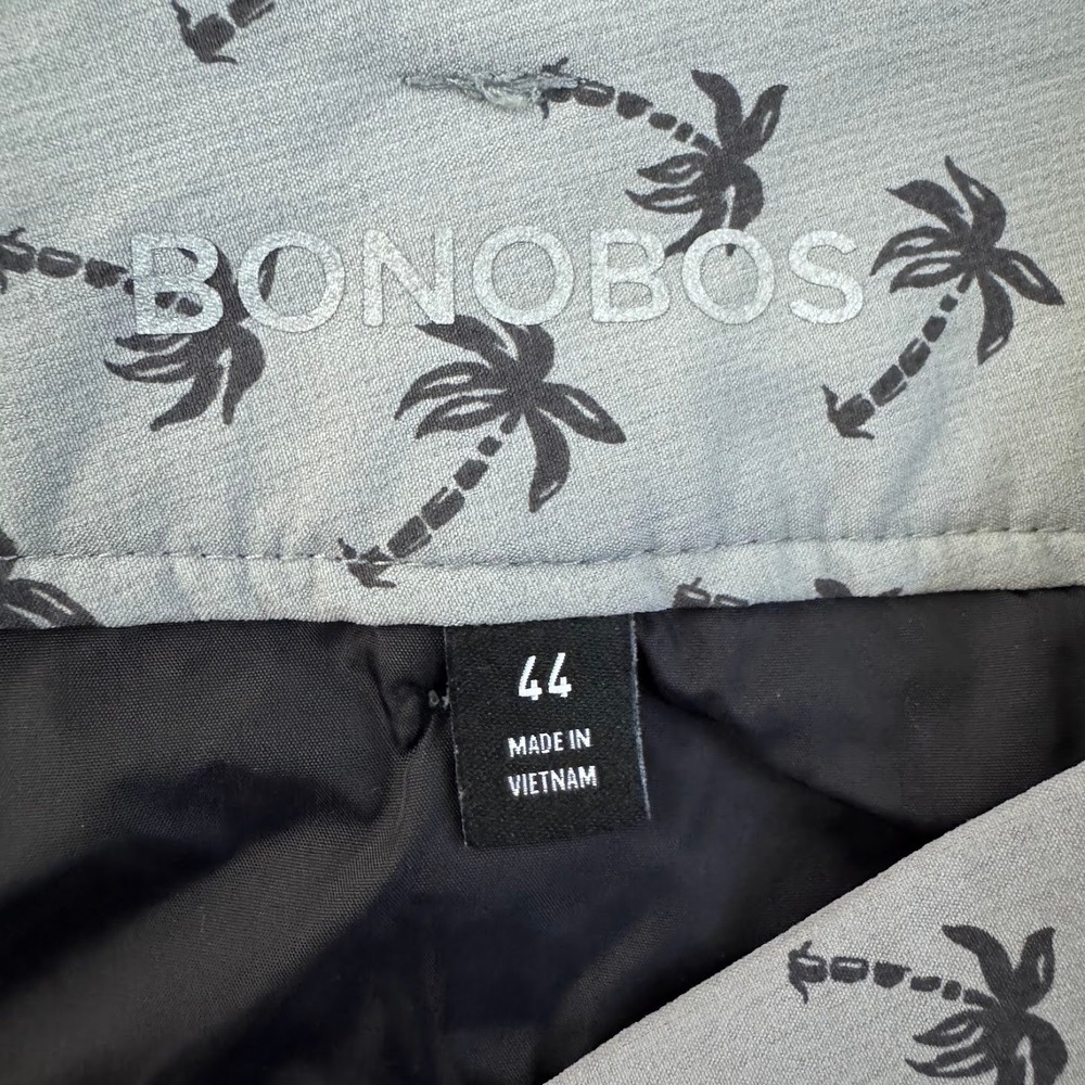 Bonobos Mens Shorts Size 44 Gray Black Palm Tree Print Golf Casual - Picture 3 of 7